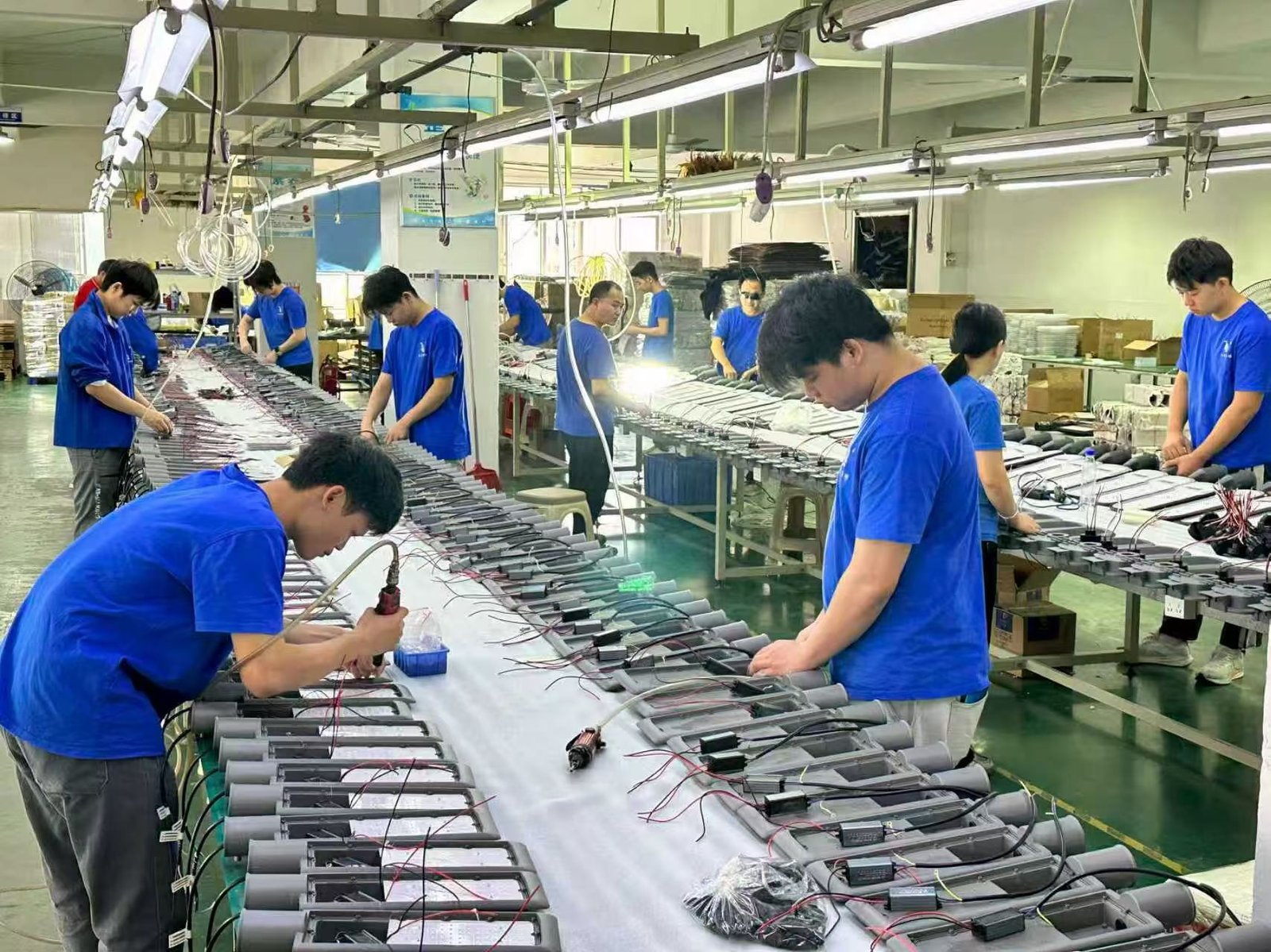 ZANNOE LED street light bulk goods and project supply support